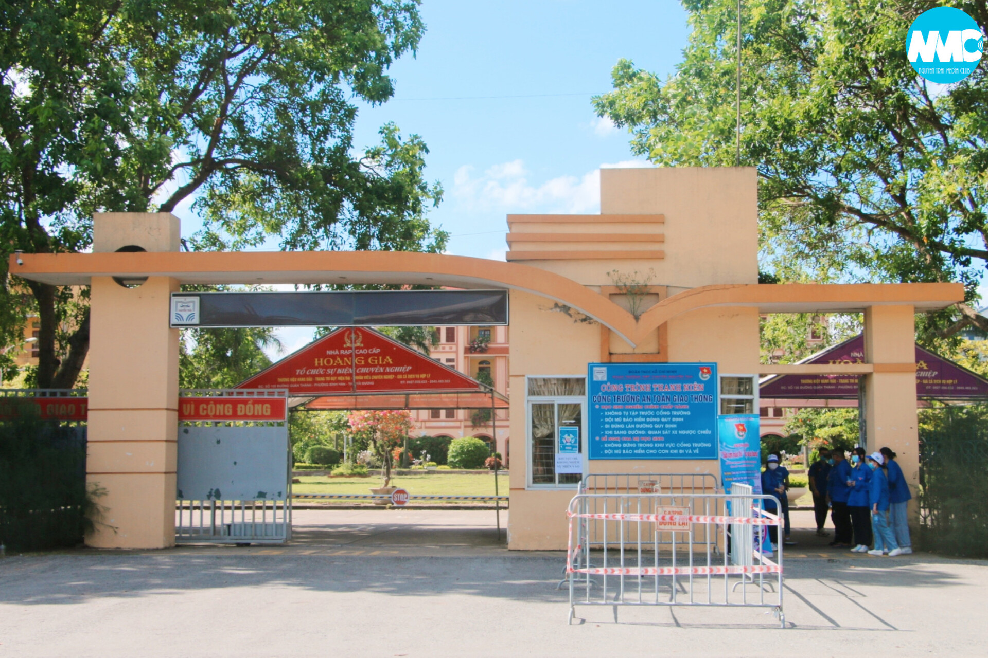 Công tác chuẩn bị cho kì thi tuyển sinh của trường THPT Chuyên Nguyễn Trãi